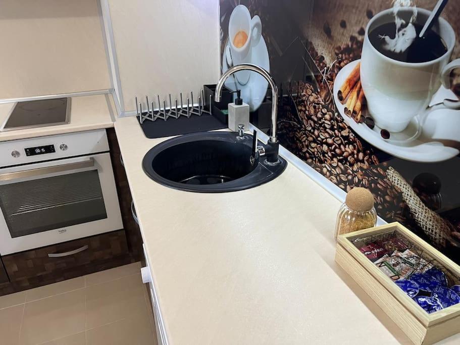 Cozy Apartment - Free Parking Plovdiv Kültér fotó